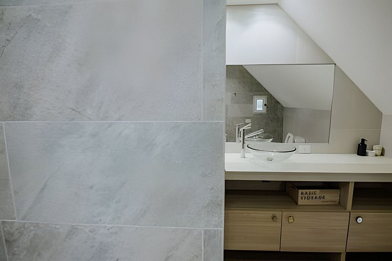 Toluken Huge, modern in the heart of the city 3A