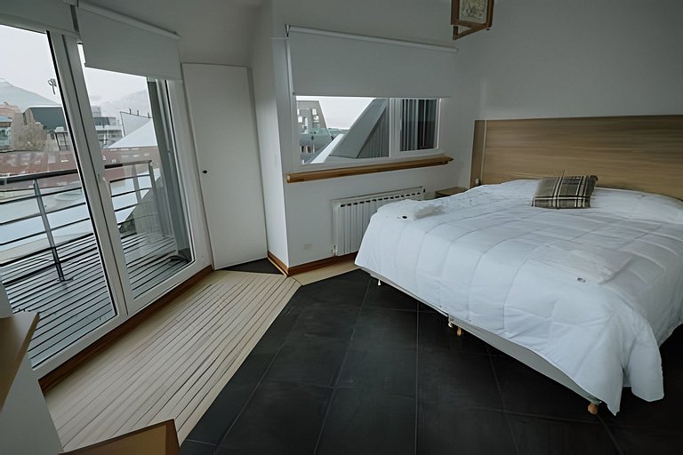 Toluken Huge, modern in the heart of the city 3A