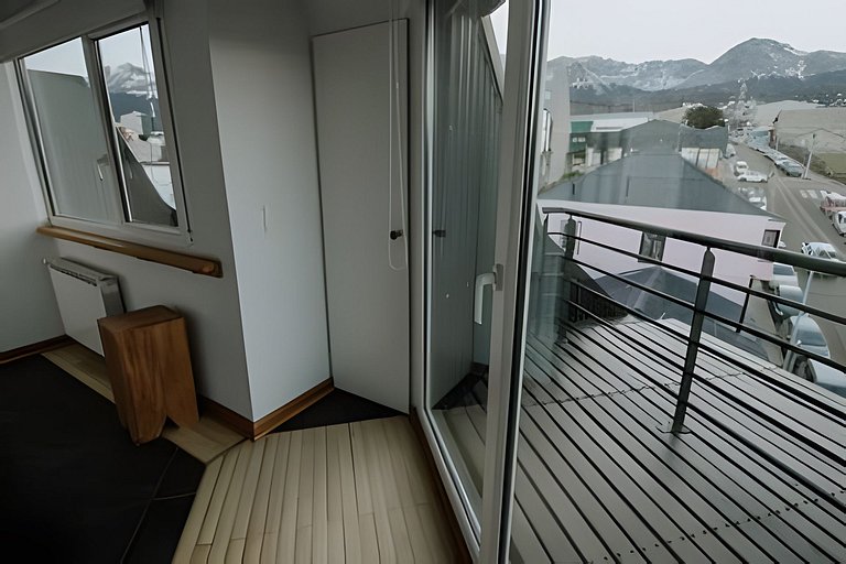 Toluken Huge, modern in the heart of the city 3A
