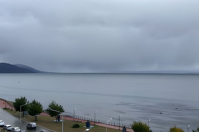 Aunaisin - Céntrico, cálido, vista al mar.