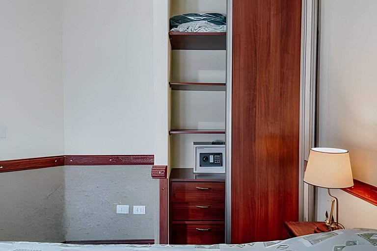 Viejo Lobo centrally located apartment
