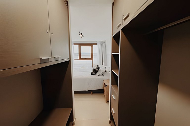 Aunaisin - Elegant and centrally located