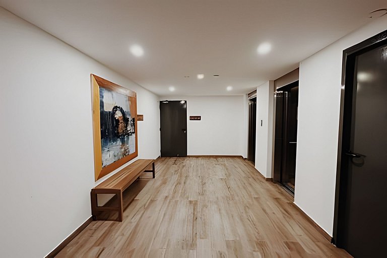 Aunaisin - Elegant and centrally located