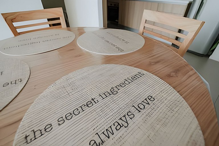 Aunaisin- Amazing centrally located apartment with unique vi