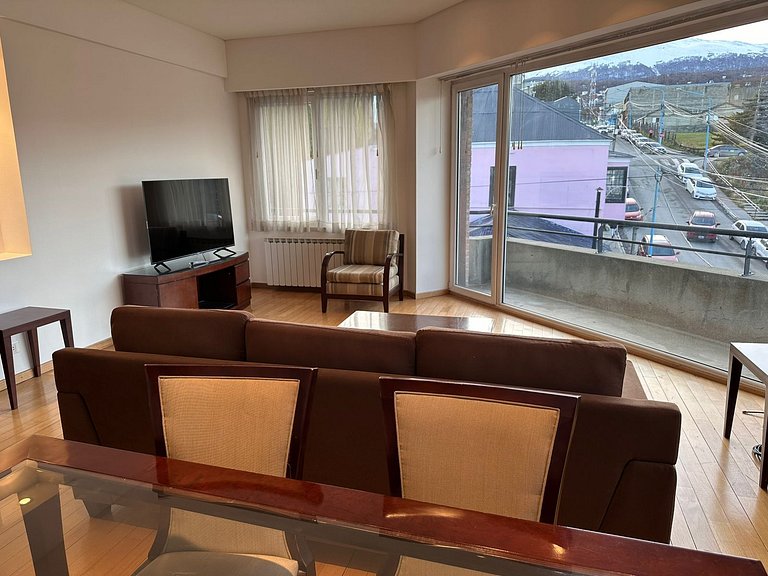 Aunaisin - Fadul 2B Central and comfortable