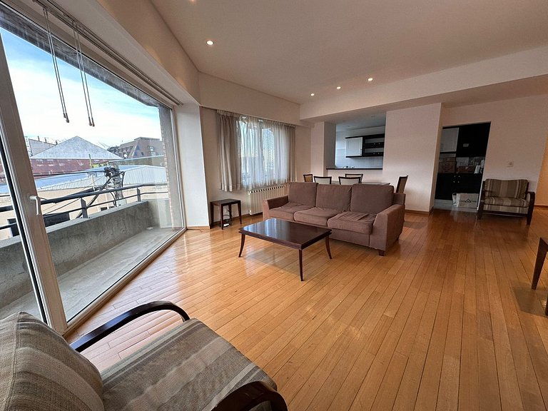 Aunaisin - Fadul 2B Central and comfortable