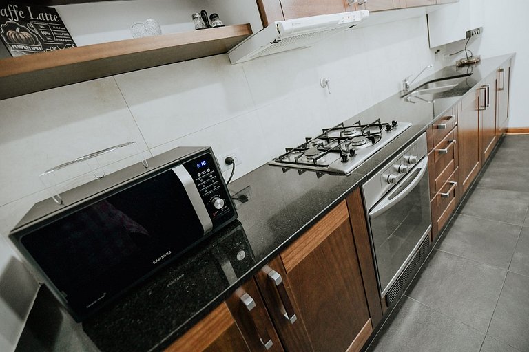 Semi-piso moderno en pleno centro de la ciudad 3A