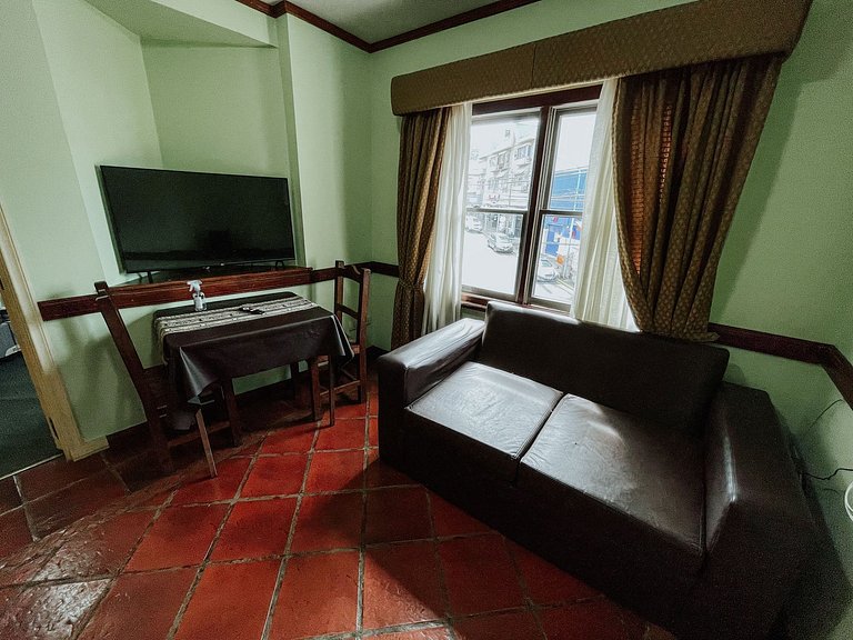 Viejo Lobo centrally located apartment