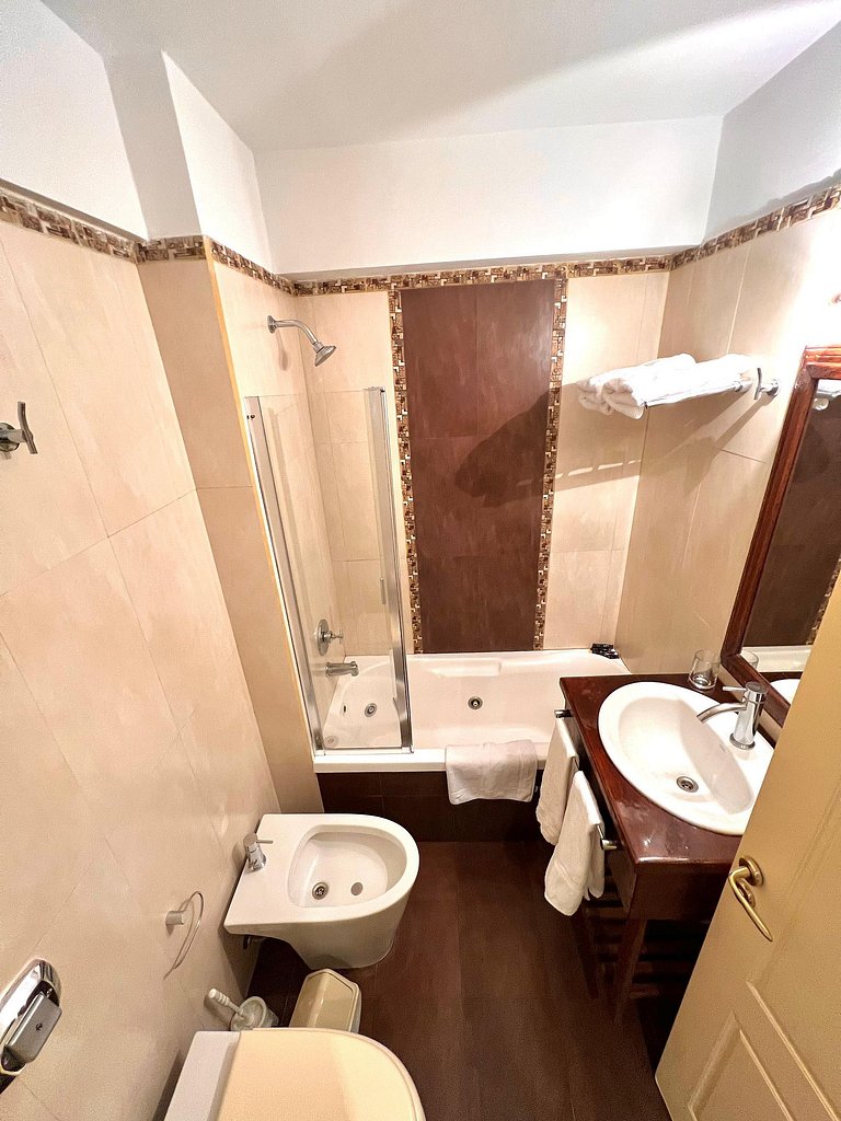 Viejo Lobo centrally located apartment